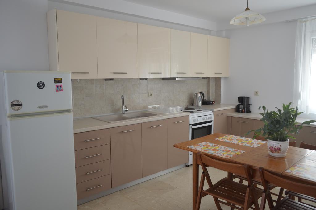 Anthi City Center Apartment Родос Экстерьер фото